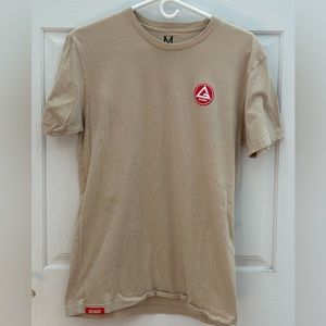 Gracie Barra men’s shirt sleeve tee shirt.